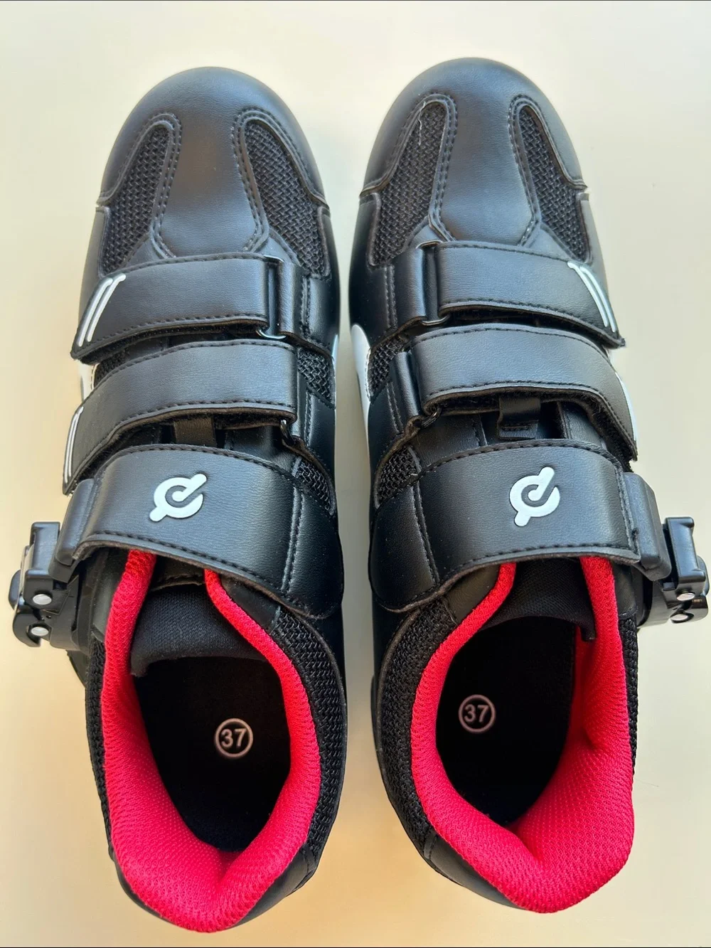 Peleton shoes - Picture 4 of 6